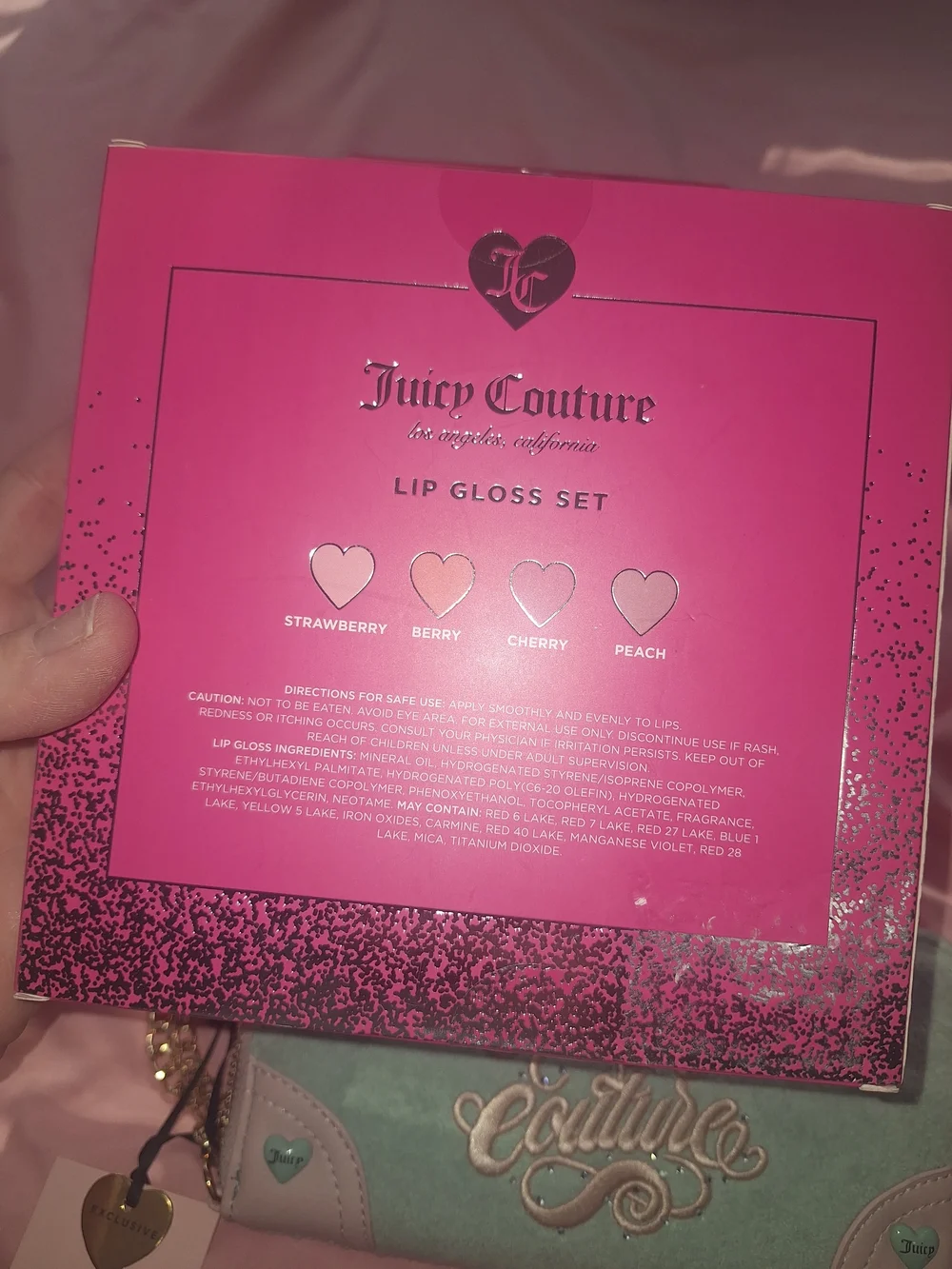 Juicy Couture Black Velvet Wristlet with Chain Detail&eyeshadow Palette